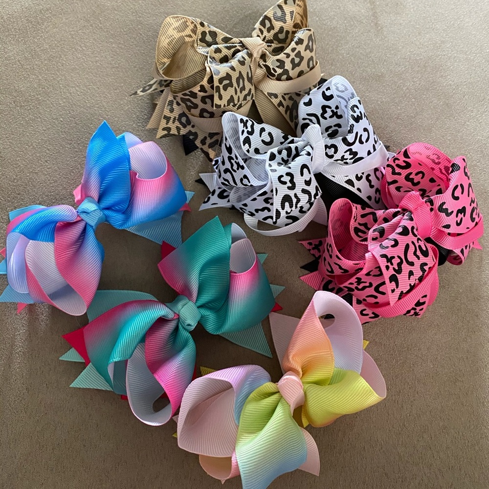 NEW Hair Clip Bows